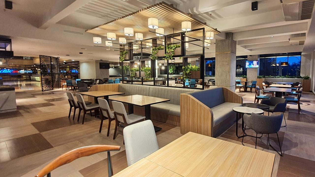 BW Suite Belitung Tanjung Pandan Exterior foto