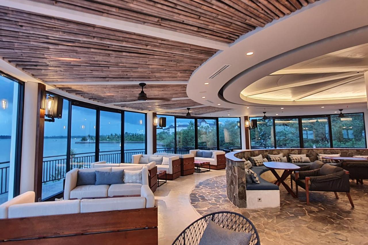 BW Suite Belitung Tanjung Pandan Exterior foto