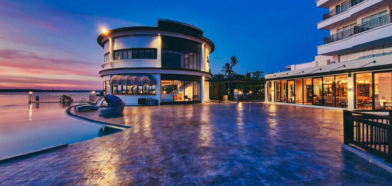 BW Suite Belitung Tanjung Pandan Exterior foto